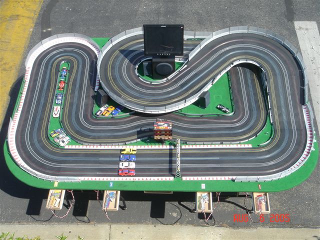Simple race setup with 1 pilot, 4 lanes for 3 min each lane Track_10