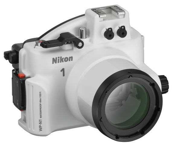 Nouvel hybride Nikon 1 J2 avec objectif et caisson étanche