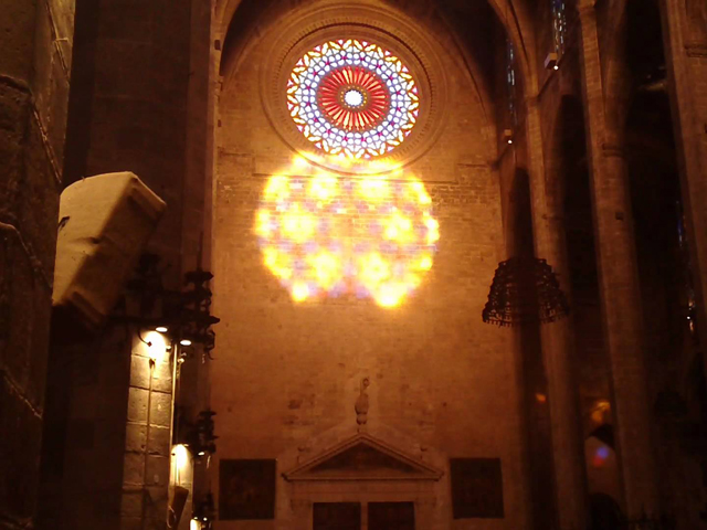 Así es Mallorca - Espectacular 8 de luces en la Catedral 06_03_10